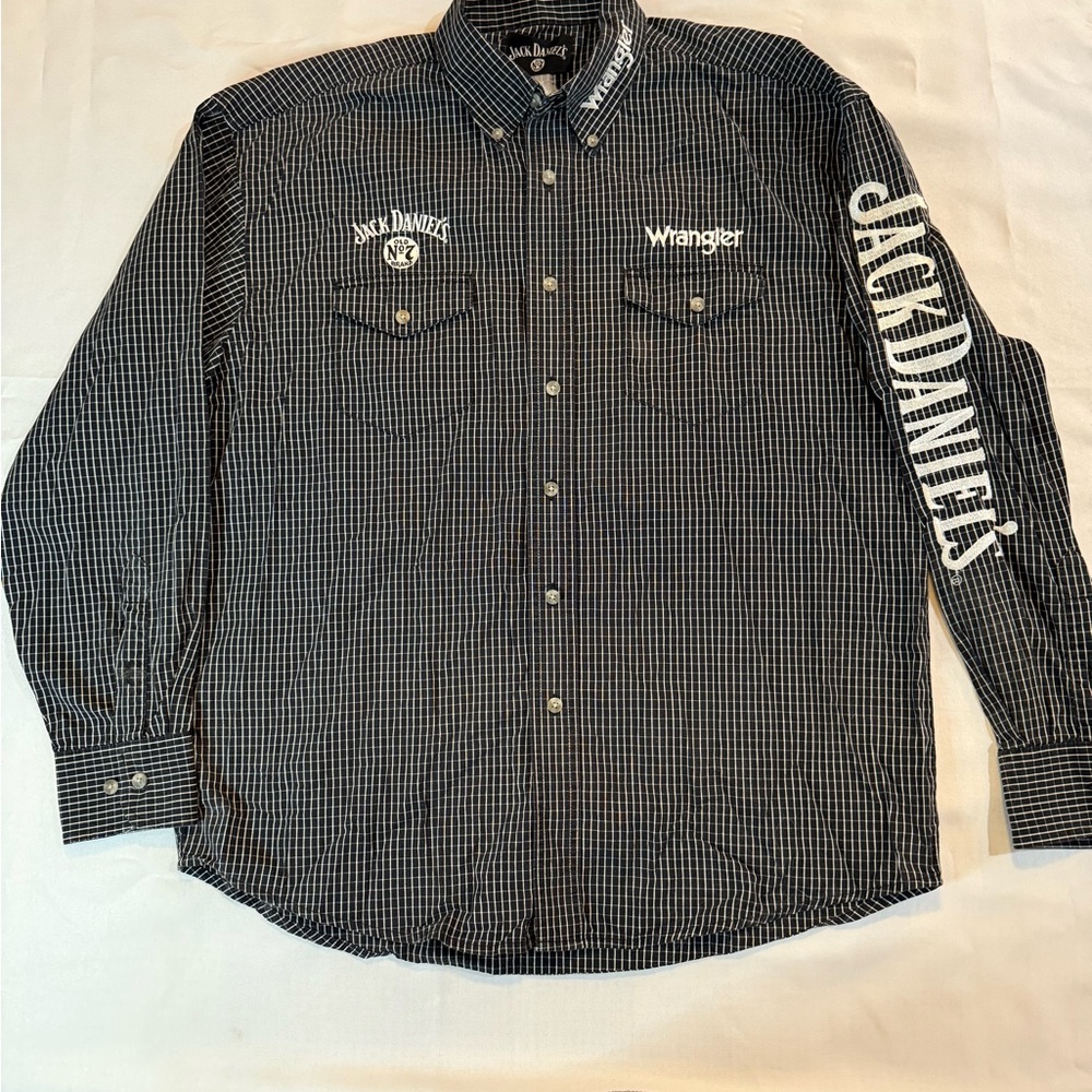 Wrangler Men's Black Checkered Button Down Shirt Jack Daniel’s